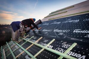 Membrany bez deskowania: Jak znaleźć idealne rozwiązanie dla Twojego dachu