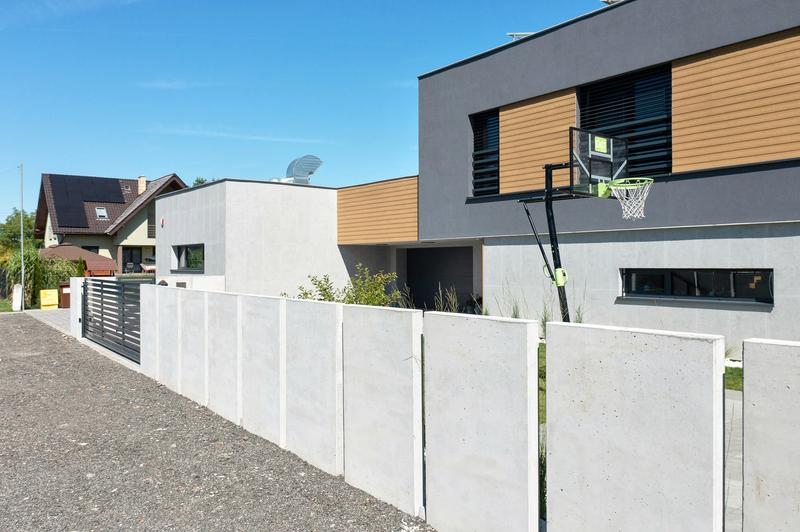 Koszty budowy ogrodzenia